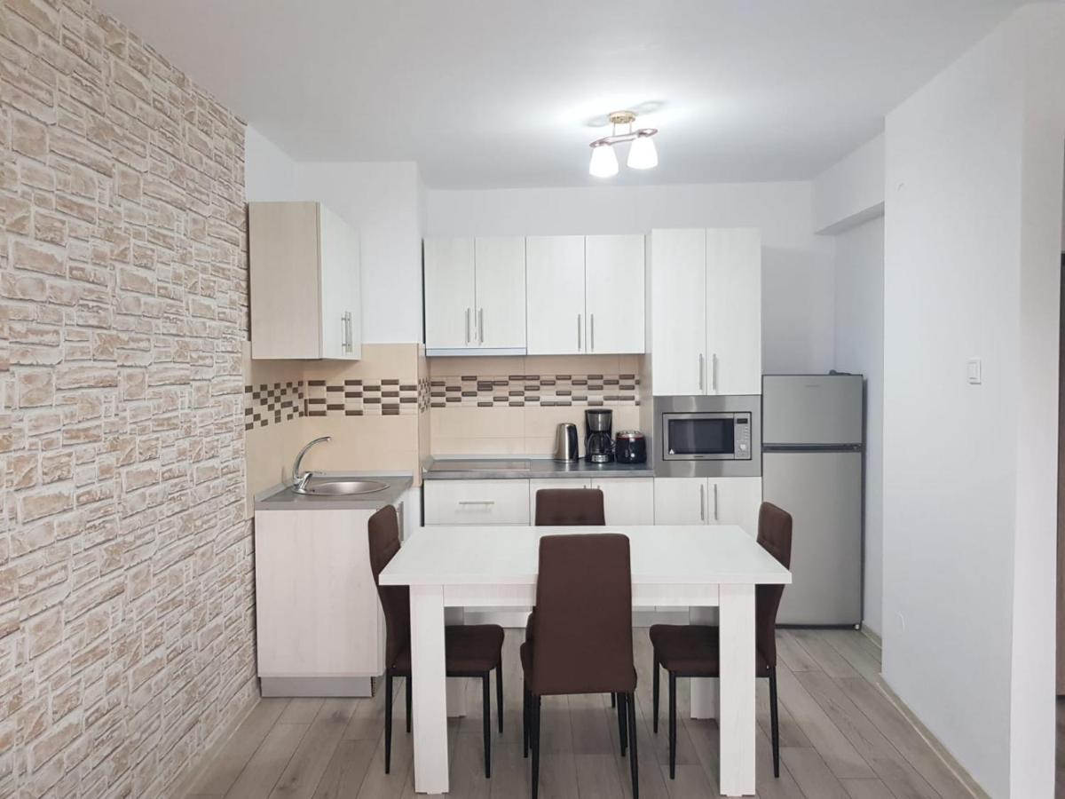 Apartament Posada Curtea De Arges Ngoại thất bức ảnh
