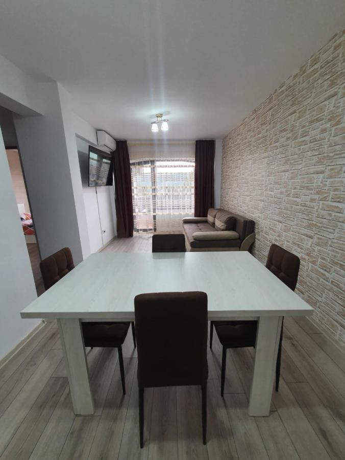 Apartament Posada Curtea De Arges Ngoại thất bức ảnh